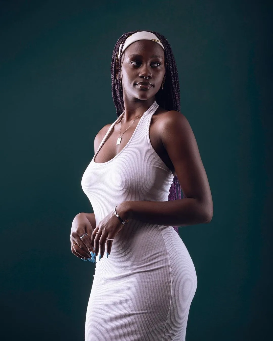Curvy UG Babe Photo